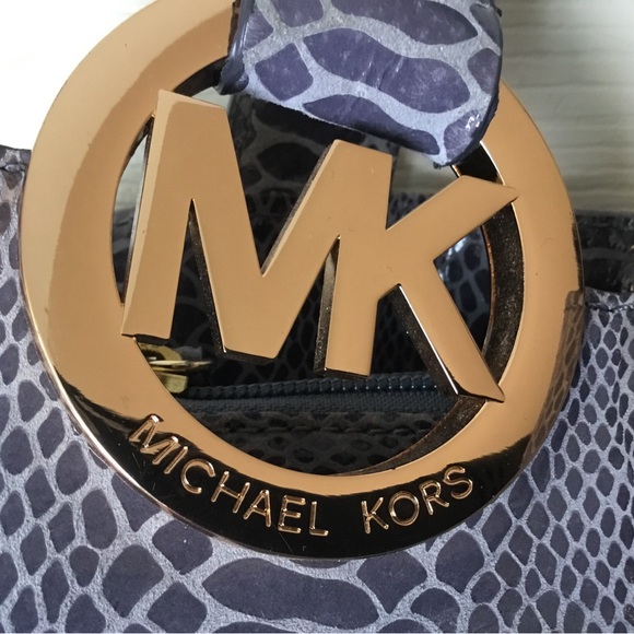 Michael Kors Fulton Large Shoulder Tote Dark Denim Print Bag - Picture 5 of 10